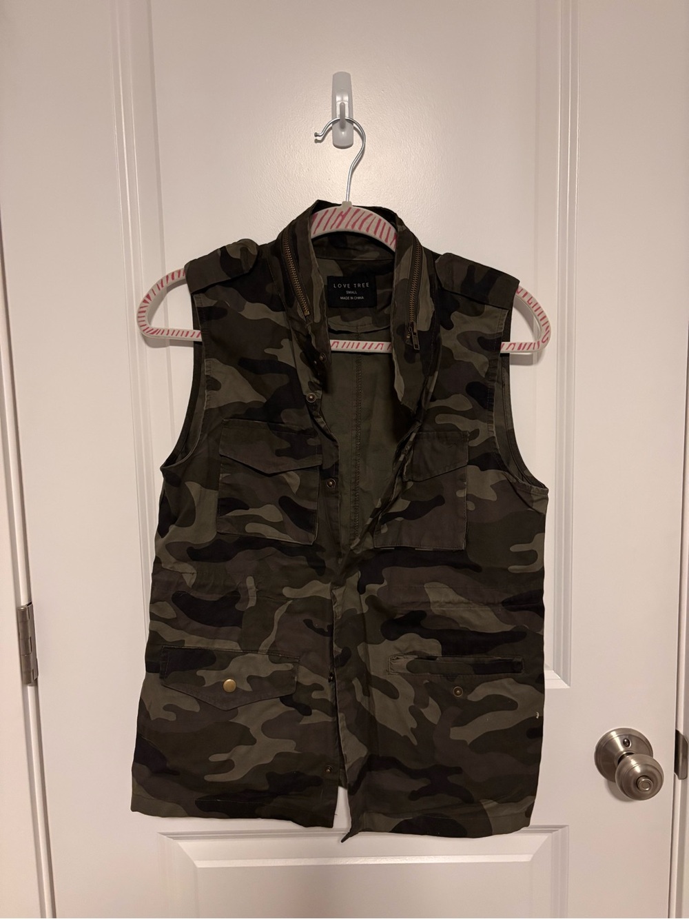 Love Tree Camo Utility Vest Olive Green